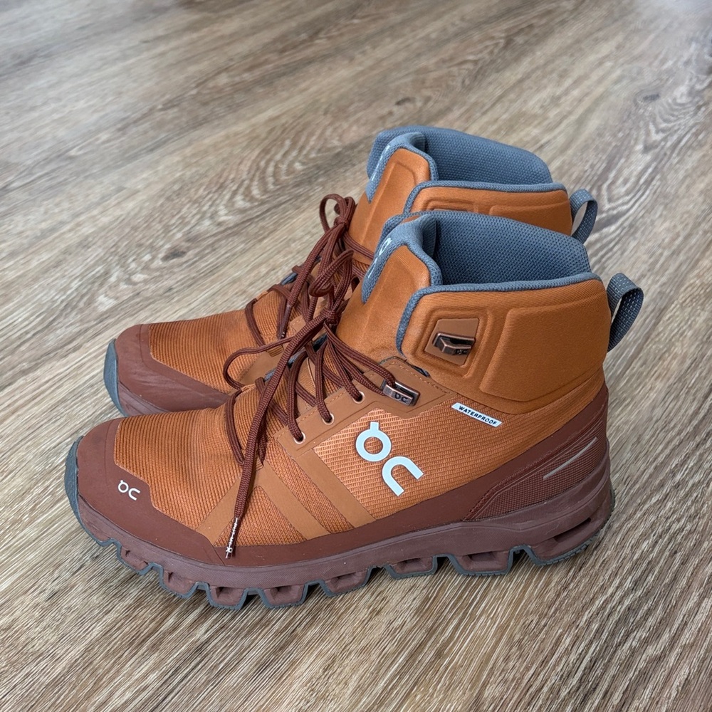 On Running Hiking Boots Shoes in Brown and Gray